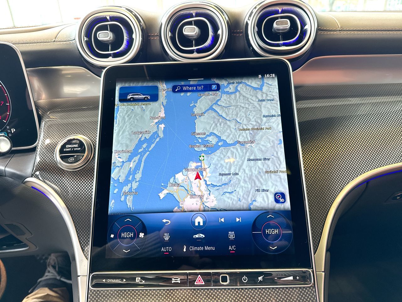 2025 Mercedes-Benz GLC in Vancouver, British Columbia