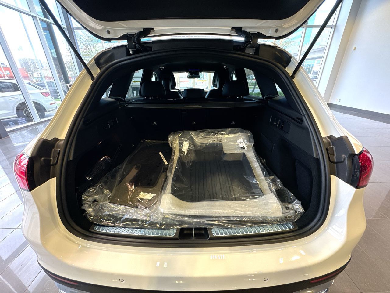 Mercedes-Benz GLC  2025 à Vancouver, Colombie-Britannique