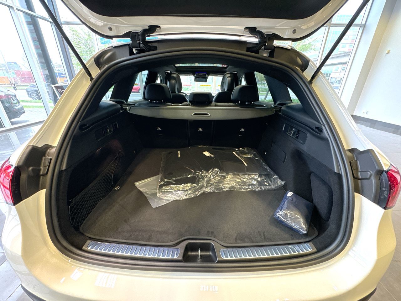 Mercedes-Benz GLC  2025 à Vancouver, Colombie-Britannique