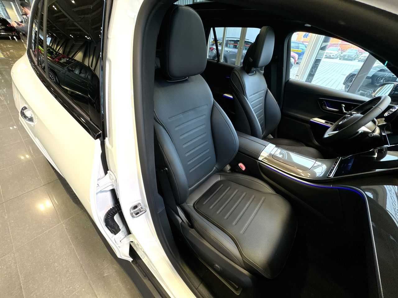 Mercedes-Benz GLC  2025 à Vancouver, Colombie-Britannique