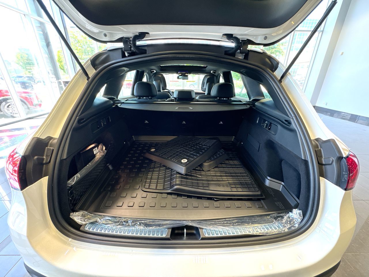 2025 Mercedes-Benz GLC in Vancouver, British Columbia