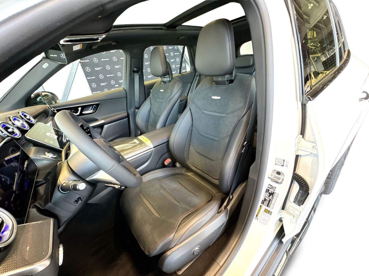 2025 Mercedes-Benz GLC in Vancouver, British Columbia