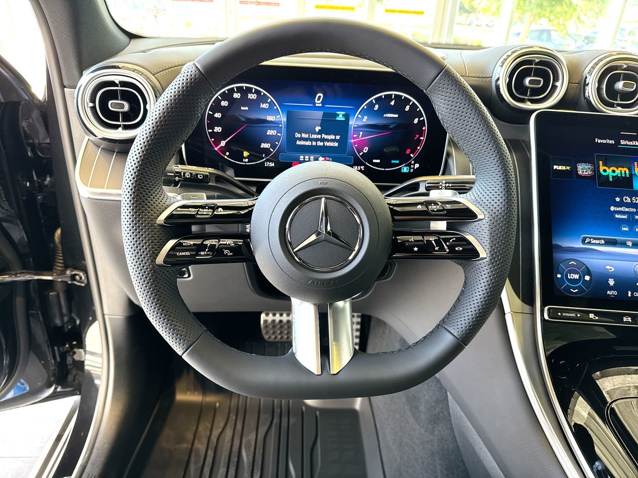 2025 Mercedes-Benz GLC in Vancouver, British Columbia