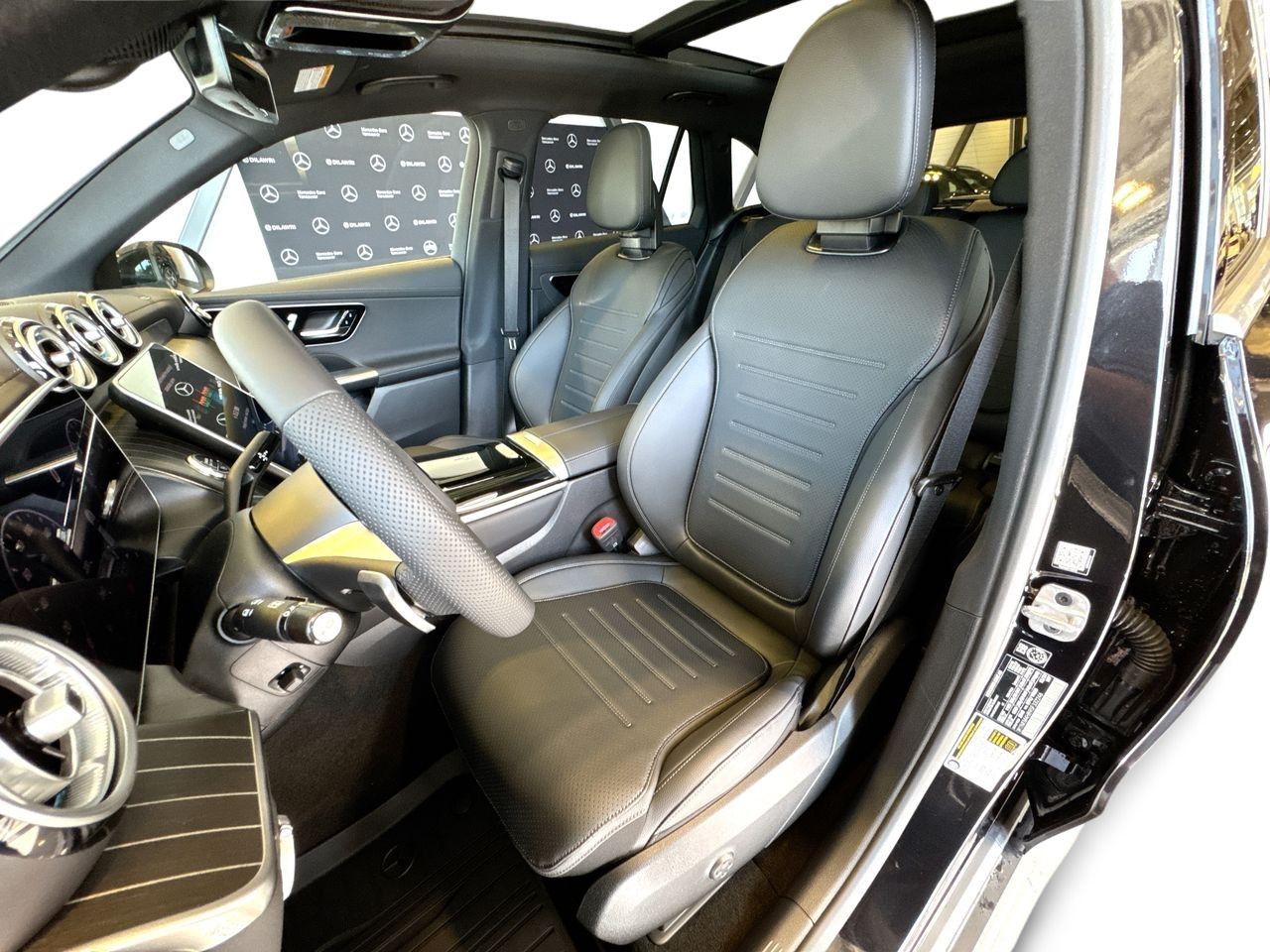 2025 Mercedes-Benz GLC in Vancouver, British Columbia