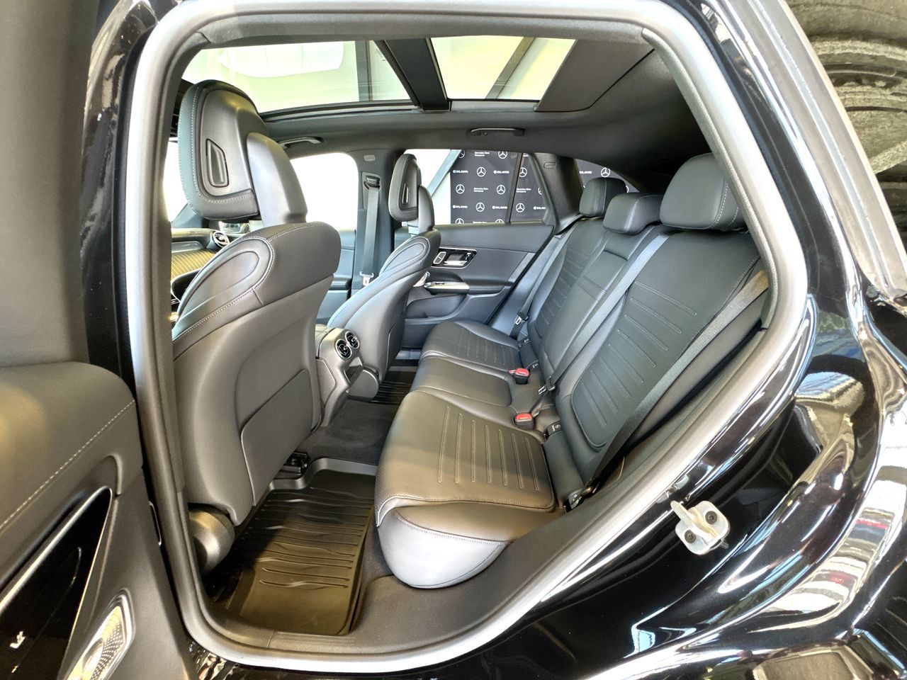 2025 Mercedes-Benz GLC in Vancouver, British Columbia
