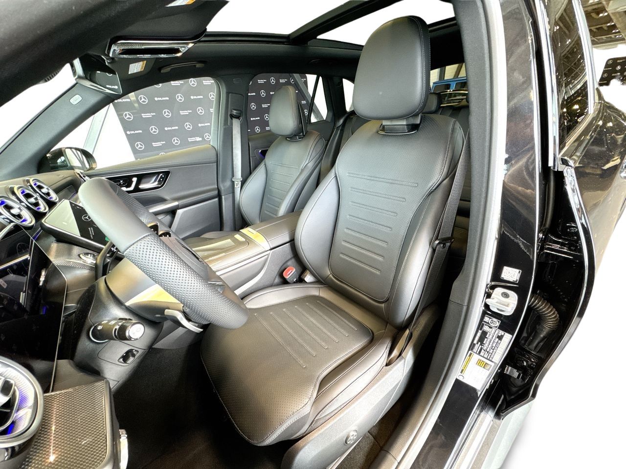 2025 Mercedes-Benz GLC in Vancouver, British Columbia