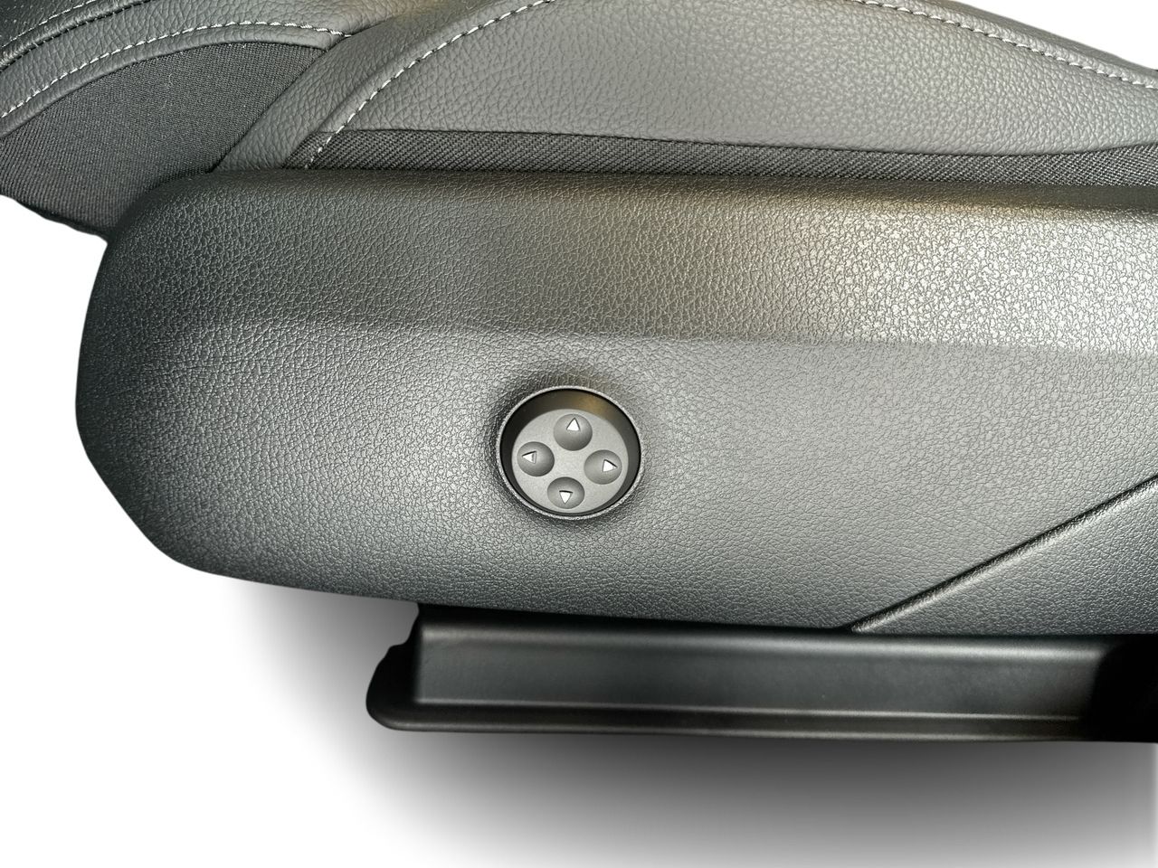 2026 Mercedes-Benz GLC in Vancouver, British Columbia