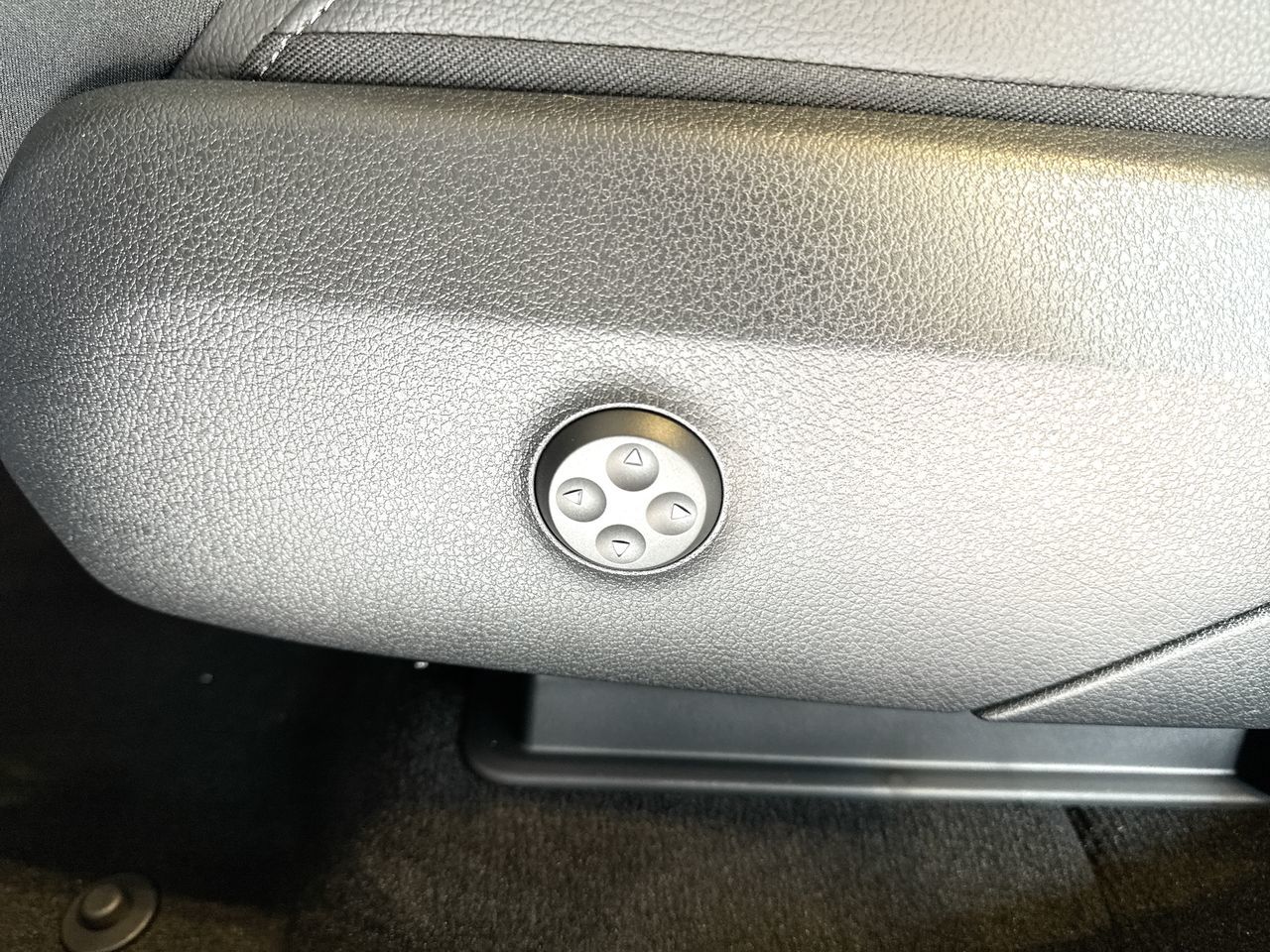 2026 Mercedes-Benz GLC in Vancouver, British Columbia