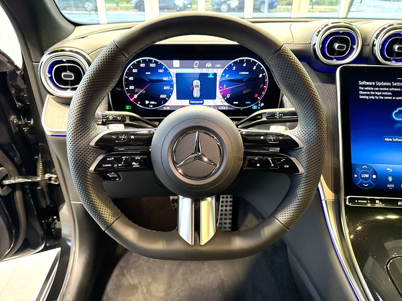 2026 Mercedes-Benz GLC in Vancouver, British Columbia