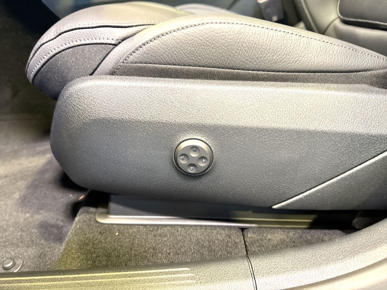 2026 Mercedes-Benz GLC in Vancouver, British Columbia