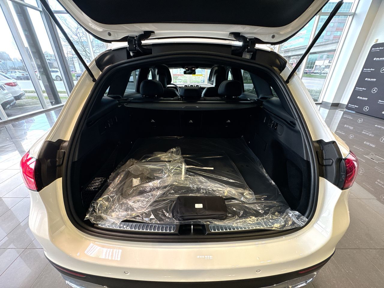 Mercedes-Benz GLC  2026 à Vancouver, Colombie-Britannique