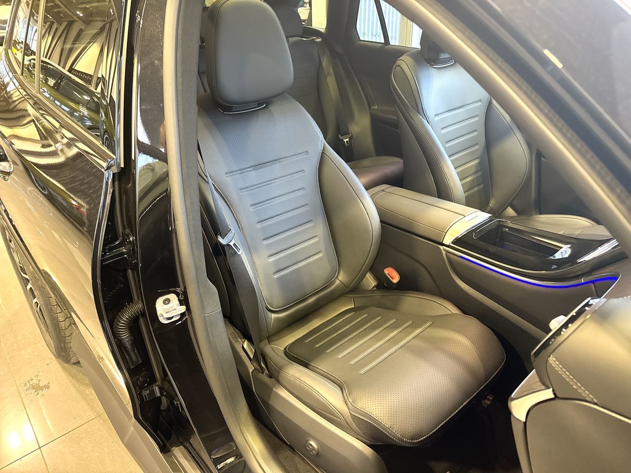 Mercedes-Benz GLC  2026 à Vancouver, Colombie-Britannique