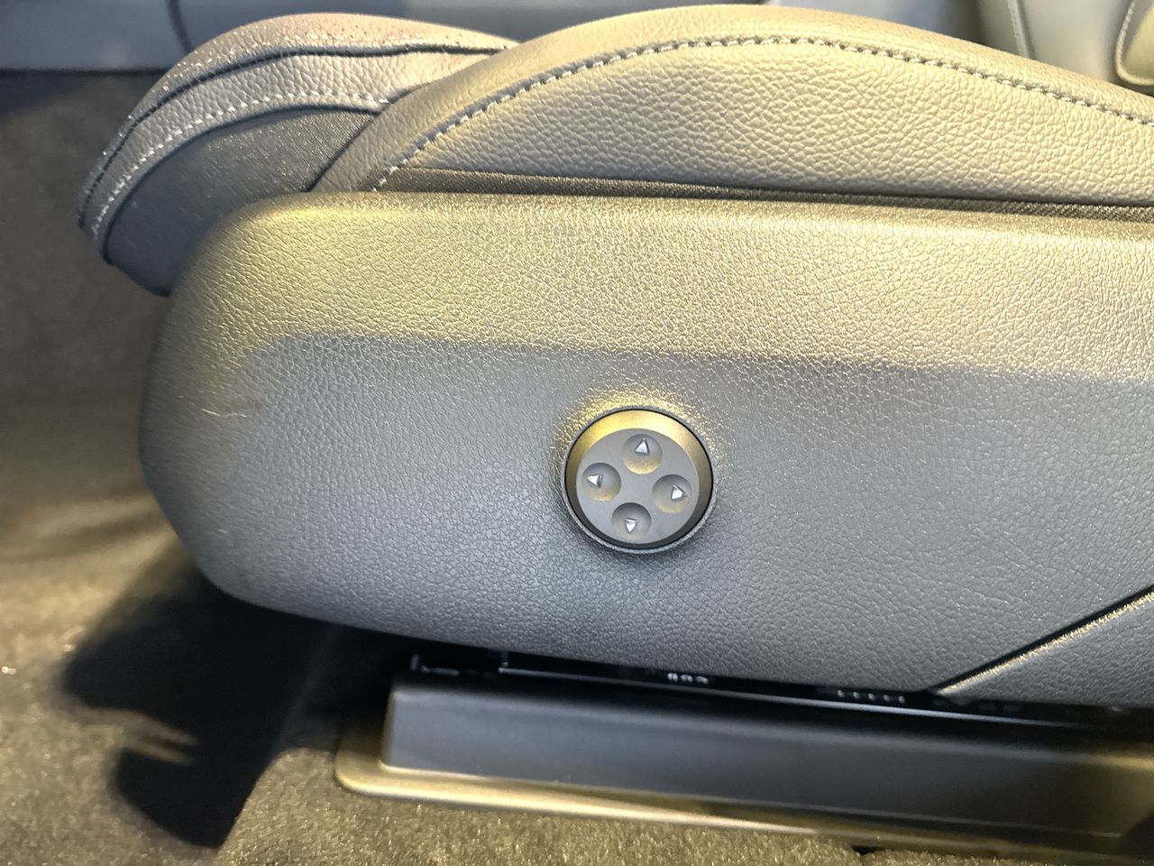 2026 Mercedes-Benz GLC in Vancouver, British Columbia