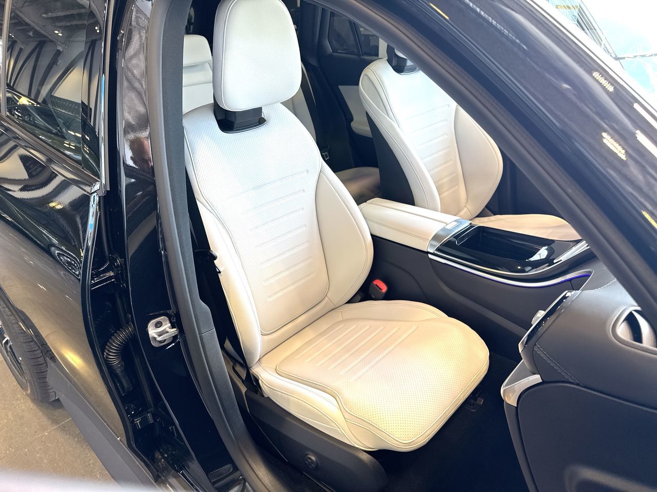 2026 Mercedes-Benz GLC in Vancouver, British Columbia