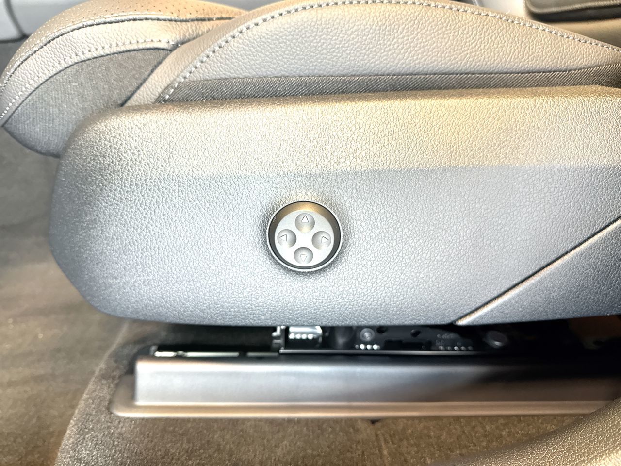 2026 Mercedes-Benz GLC in Vancouver, British Columbia