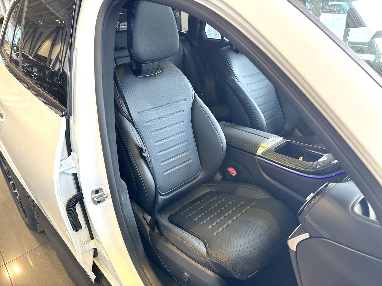 2026 Mercedes-Benz GLC in Vancouver, British Columbia