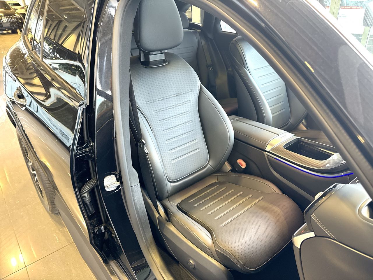 Mercedes-Benz GLC  2026 à Vancouver, Colombie-Britannique