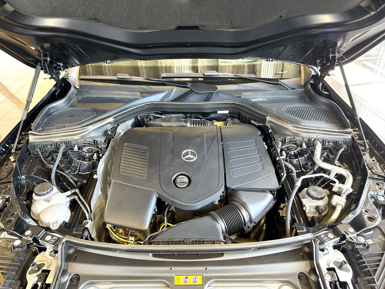 2026 Mercedes-Benz GLC