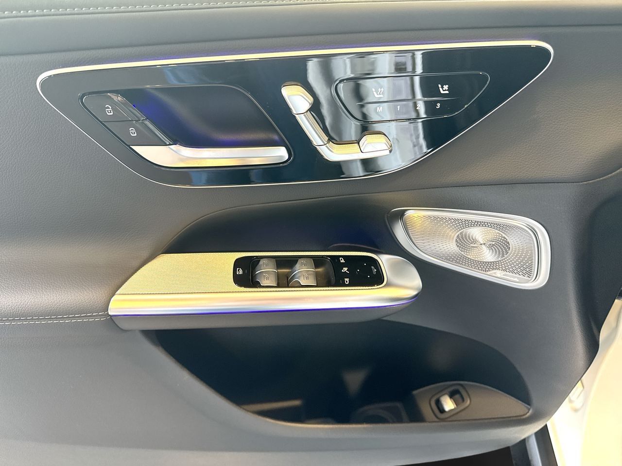2026 Mercedes-Benz GLC