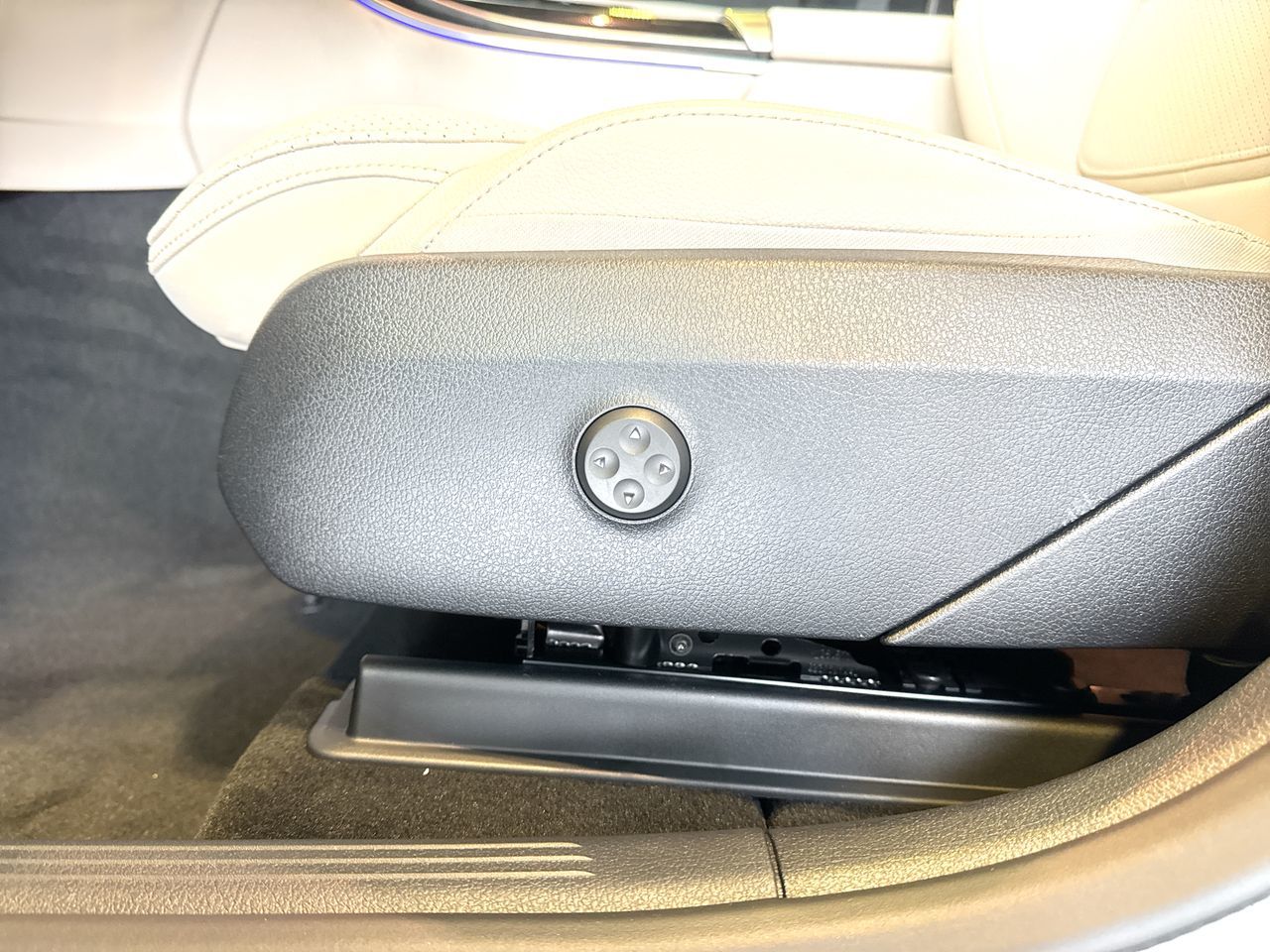 2026 Mercedes-Benz GLC in Vancouver, British Columbia