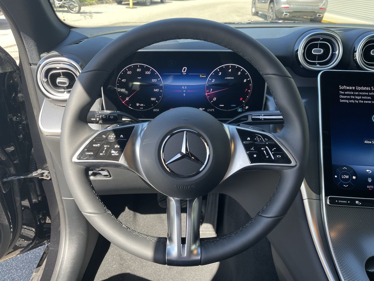 2026 Mercedes-Benz GLC