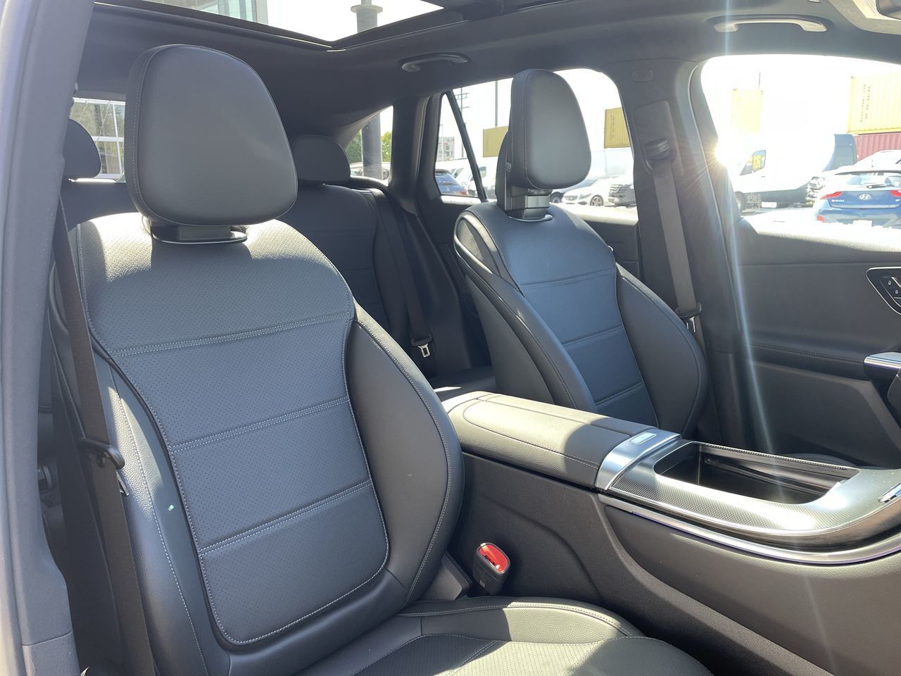 2026 Mercedes-Benz GLC