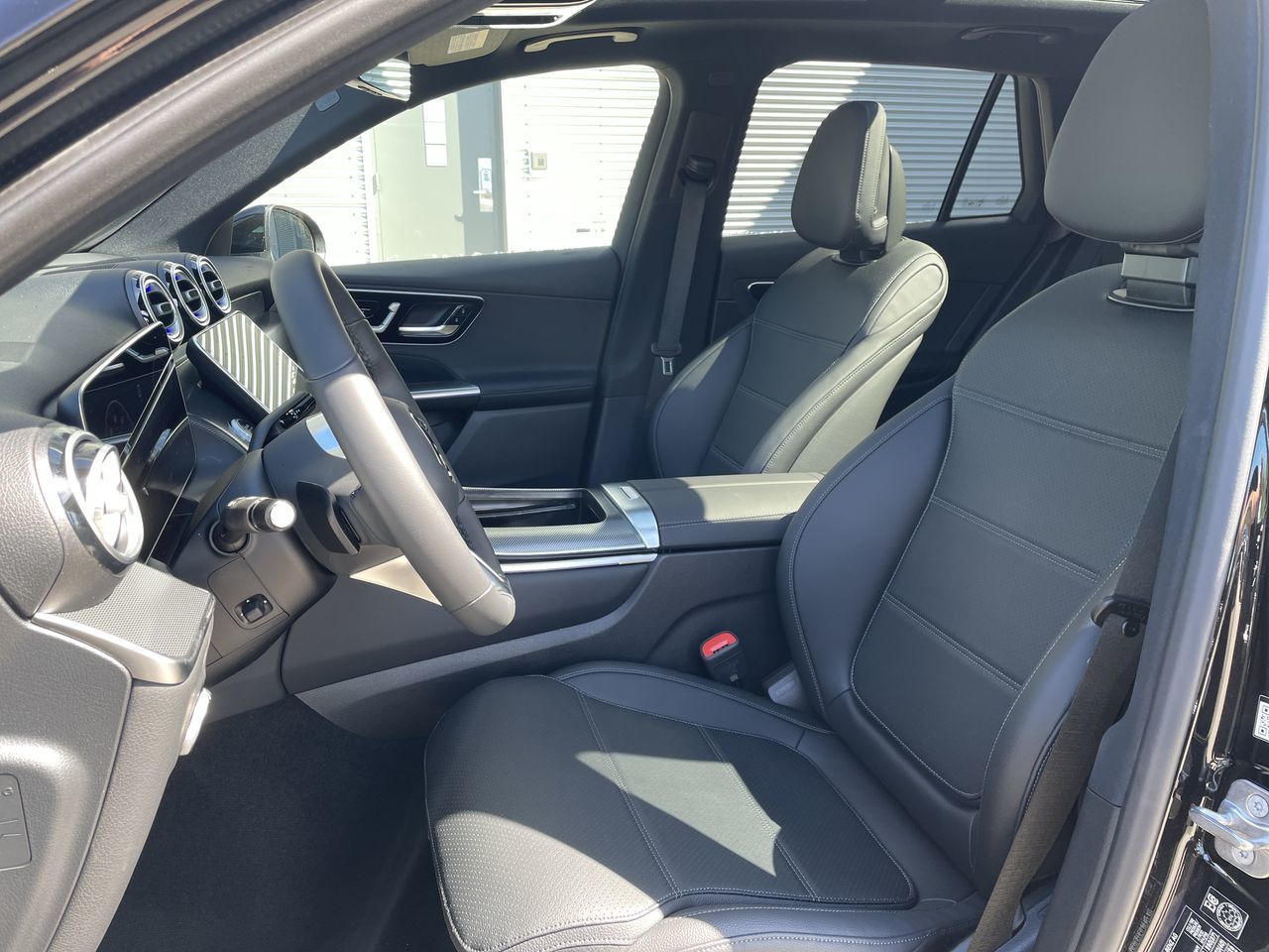 2026 Mercedes-Benz GLC