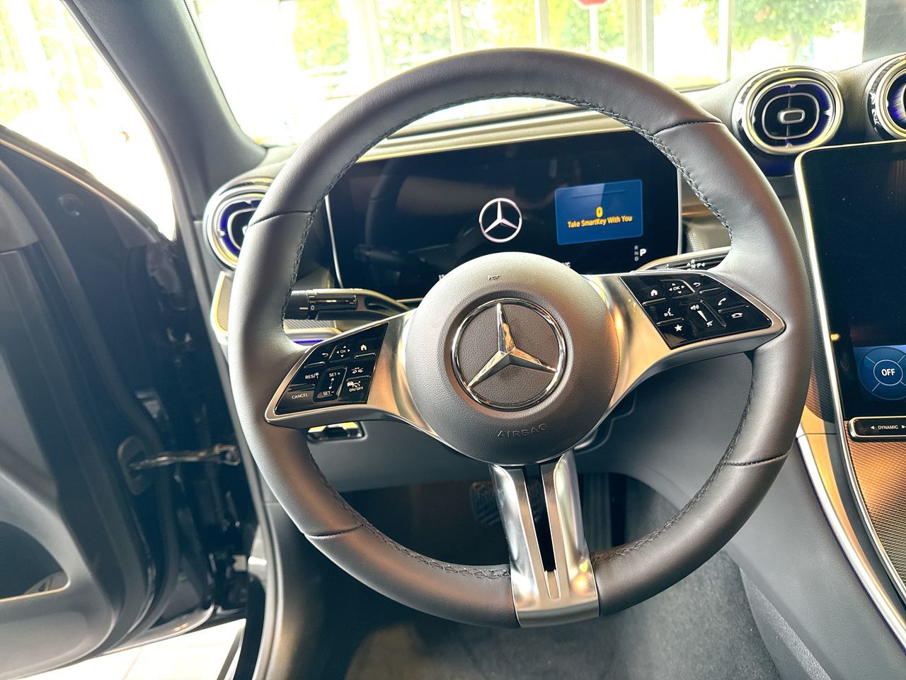 2026 Mercedes-Benz GLC