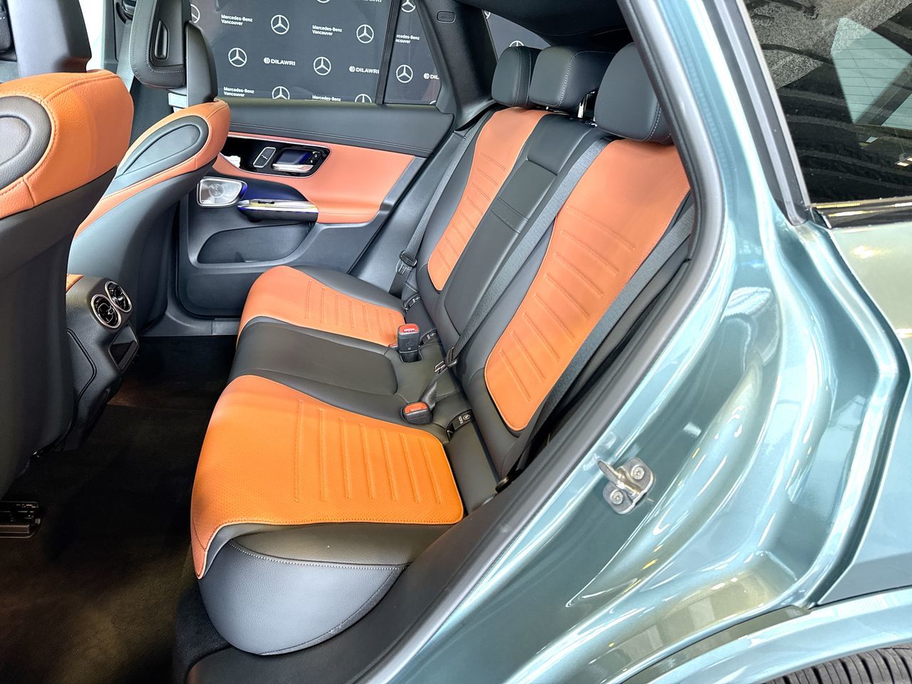 2027 Mercedes-Benz GLC