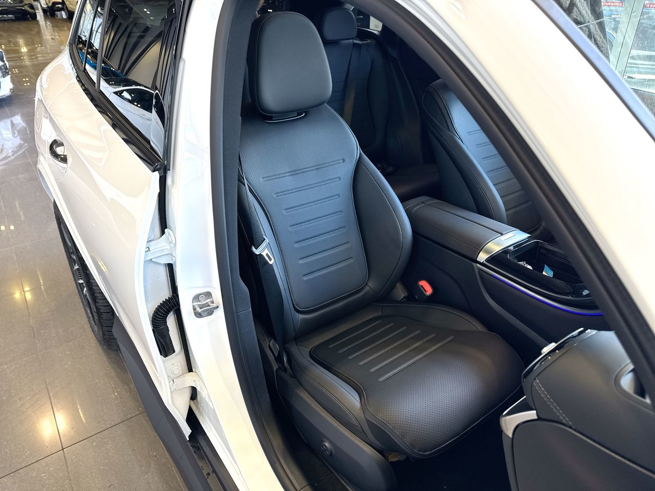 2027 Mercedes-Benz GLC