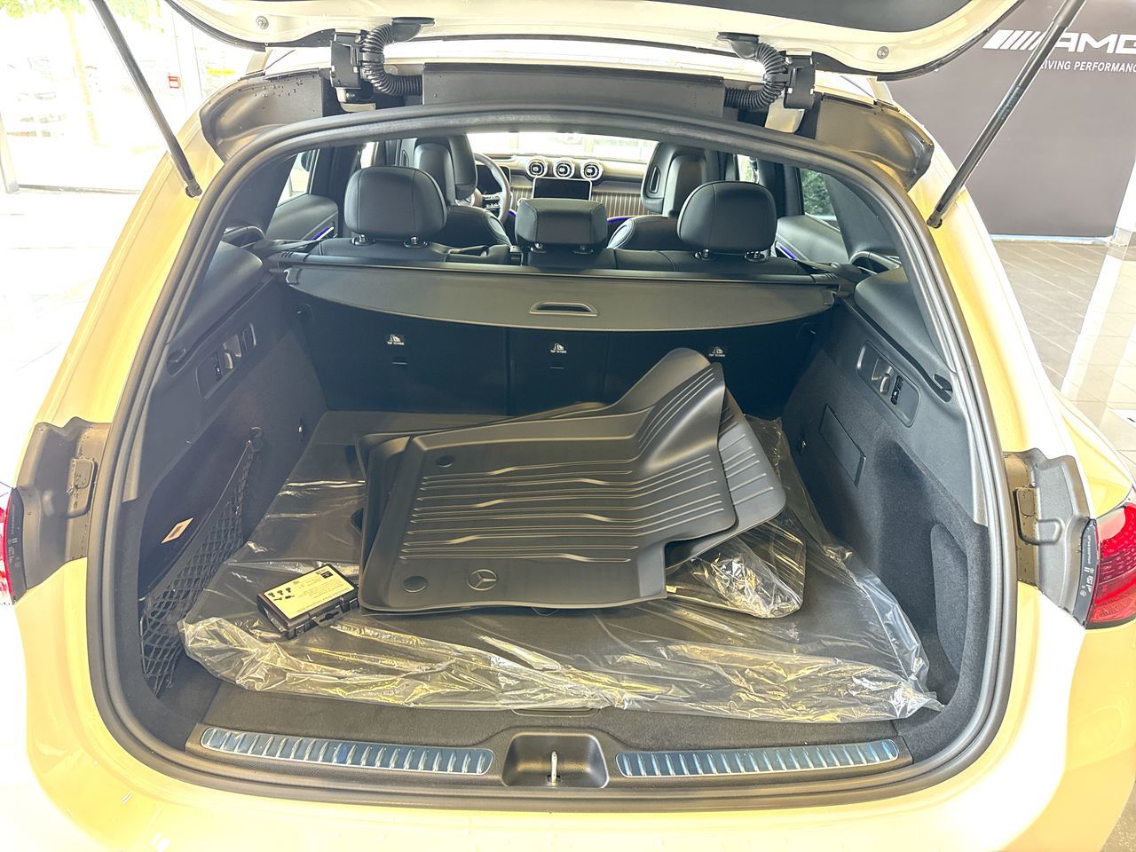 2027 Mercedes-Benz GLC