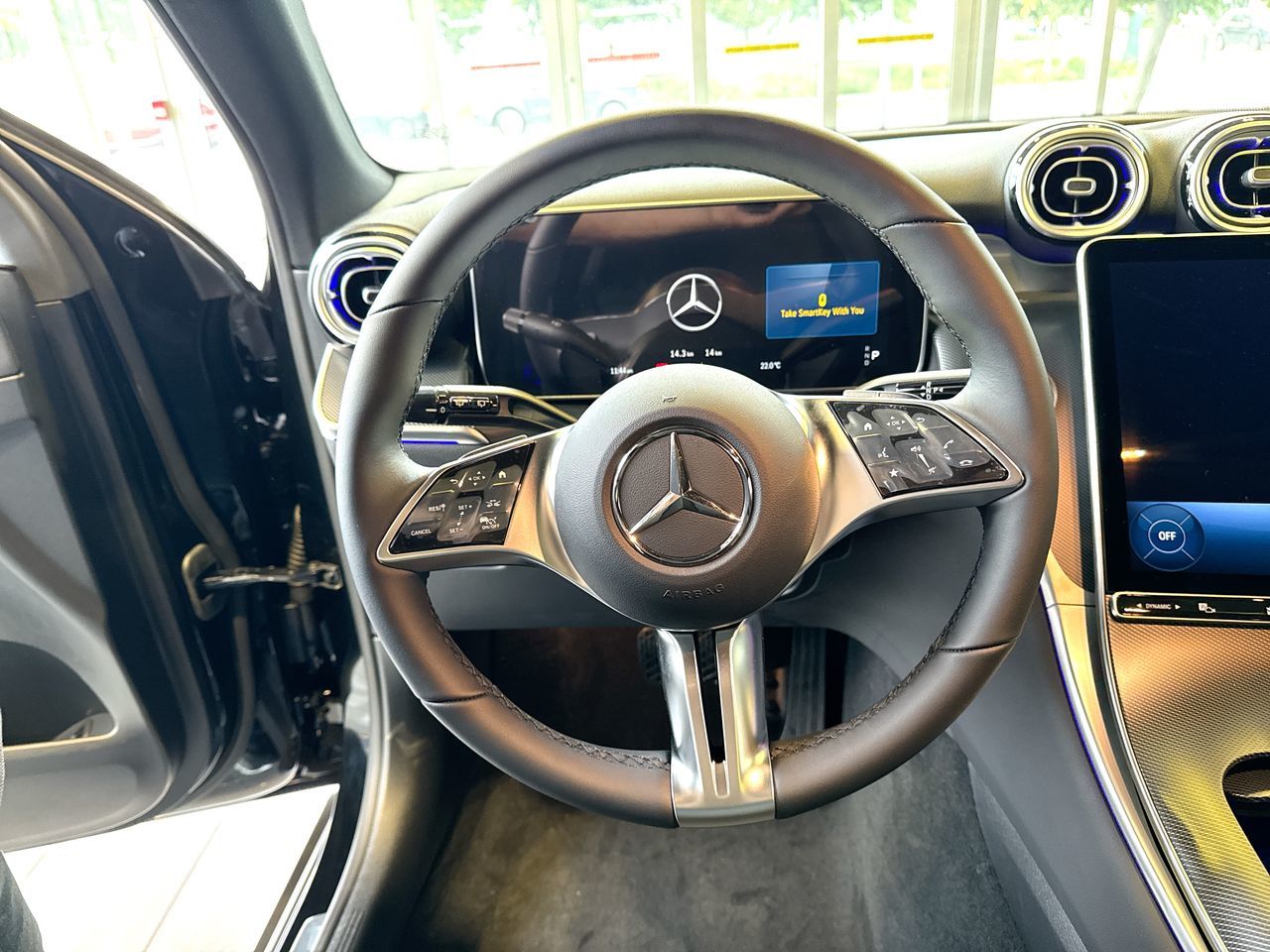 2027 Mercedes-Benz GLC