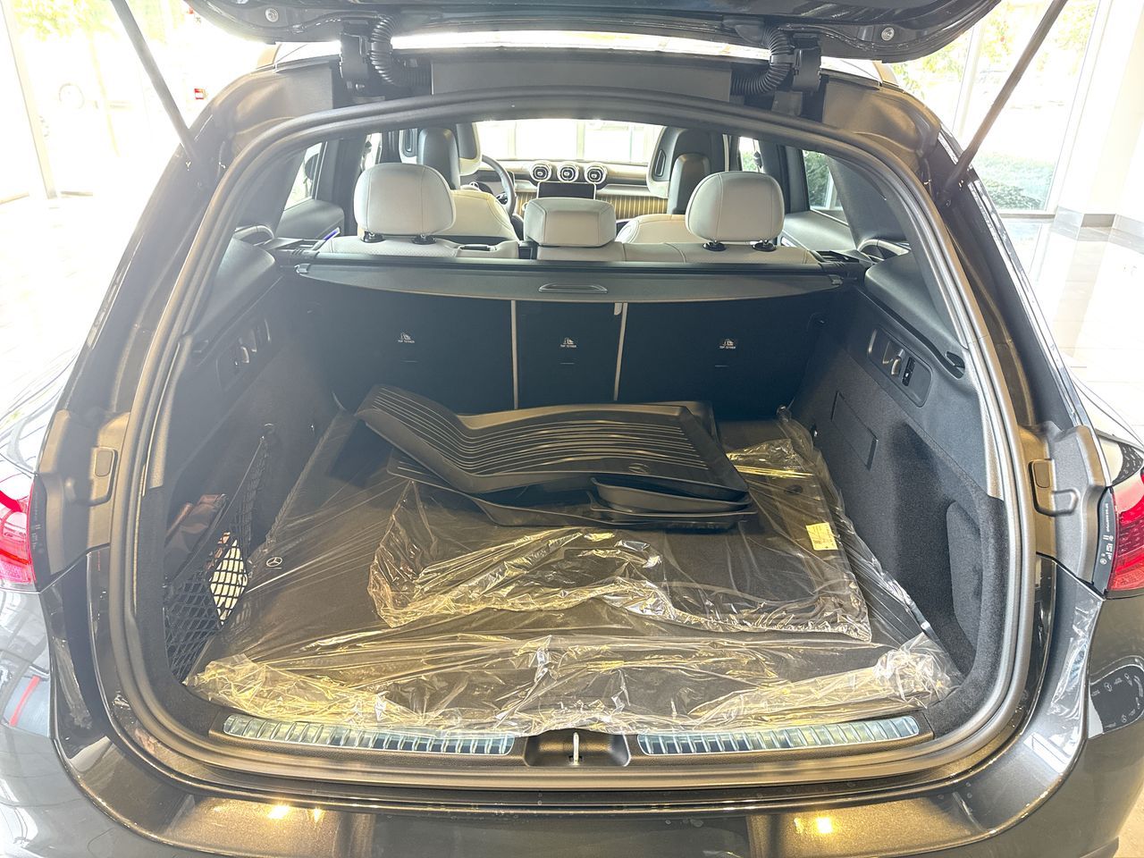 2027 Mercedes-Benz GLC in Vancouver, British Columbia