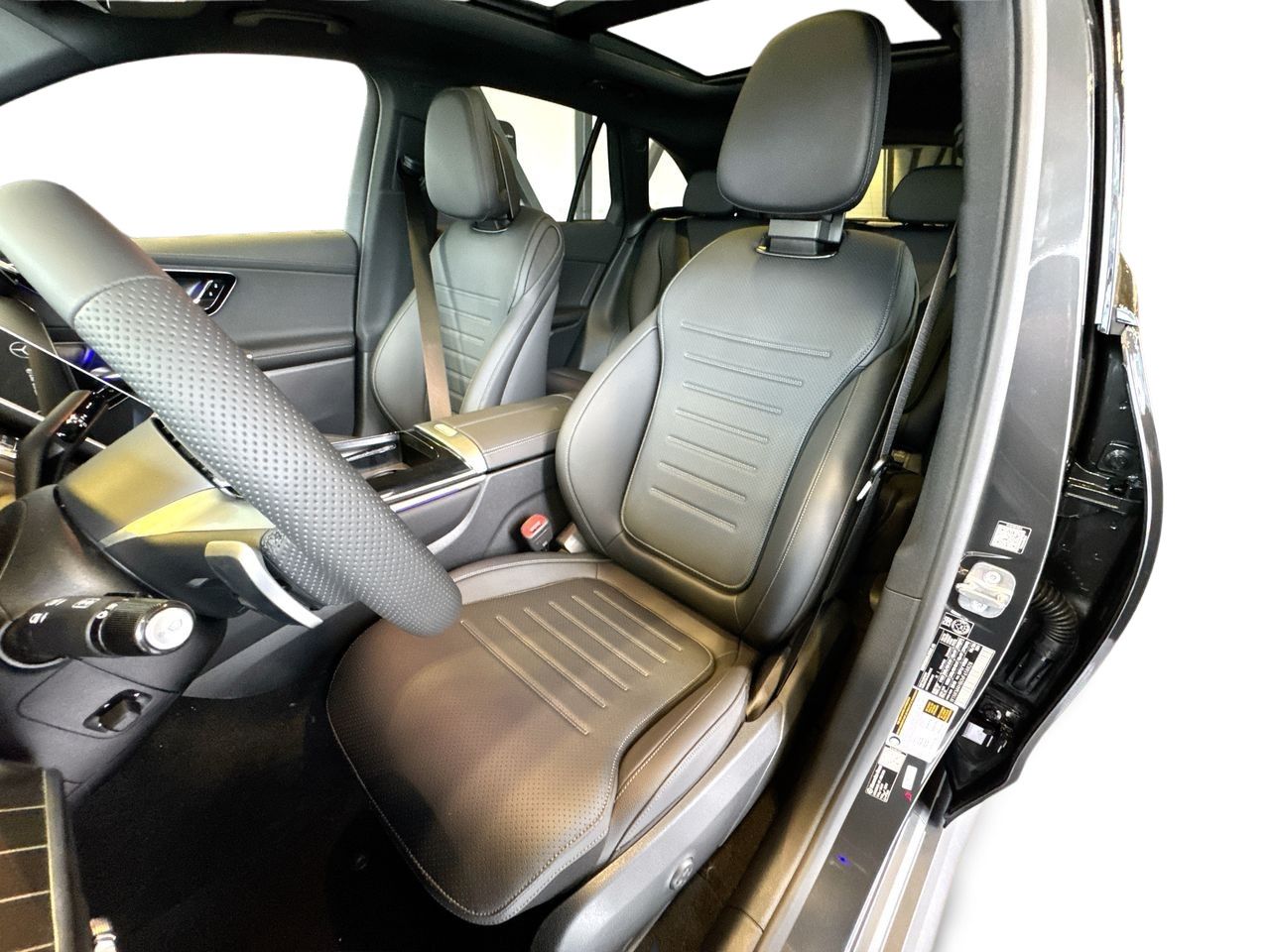 2027 Mercedes-Benz GLC