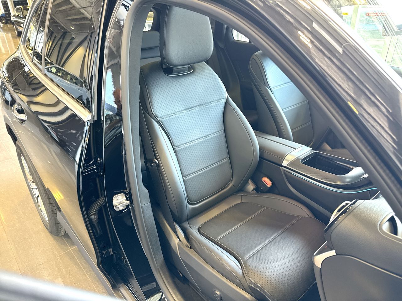 Mercedes-Benz GLC  2027 à Vancouver, Colombie-Britannique