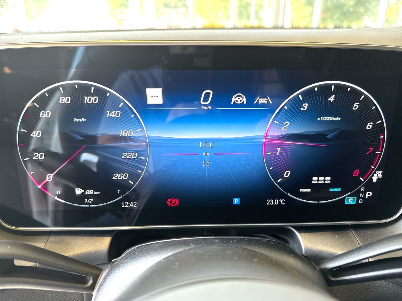 2027 Mercedes-Benz GLC