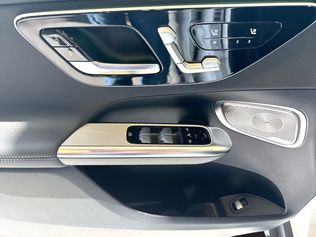 2027 Mercedes-Benz GLC