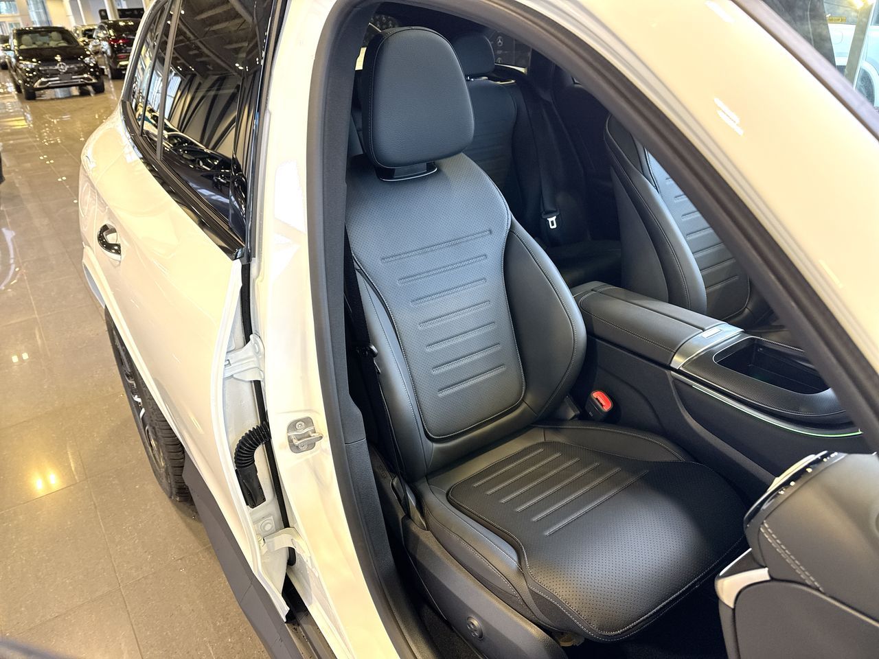 Mercedes-Benz GLC  2027 à Vancouver, Colombie-Britannique