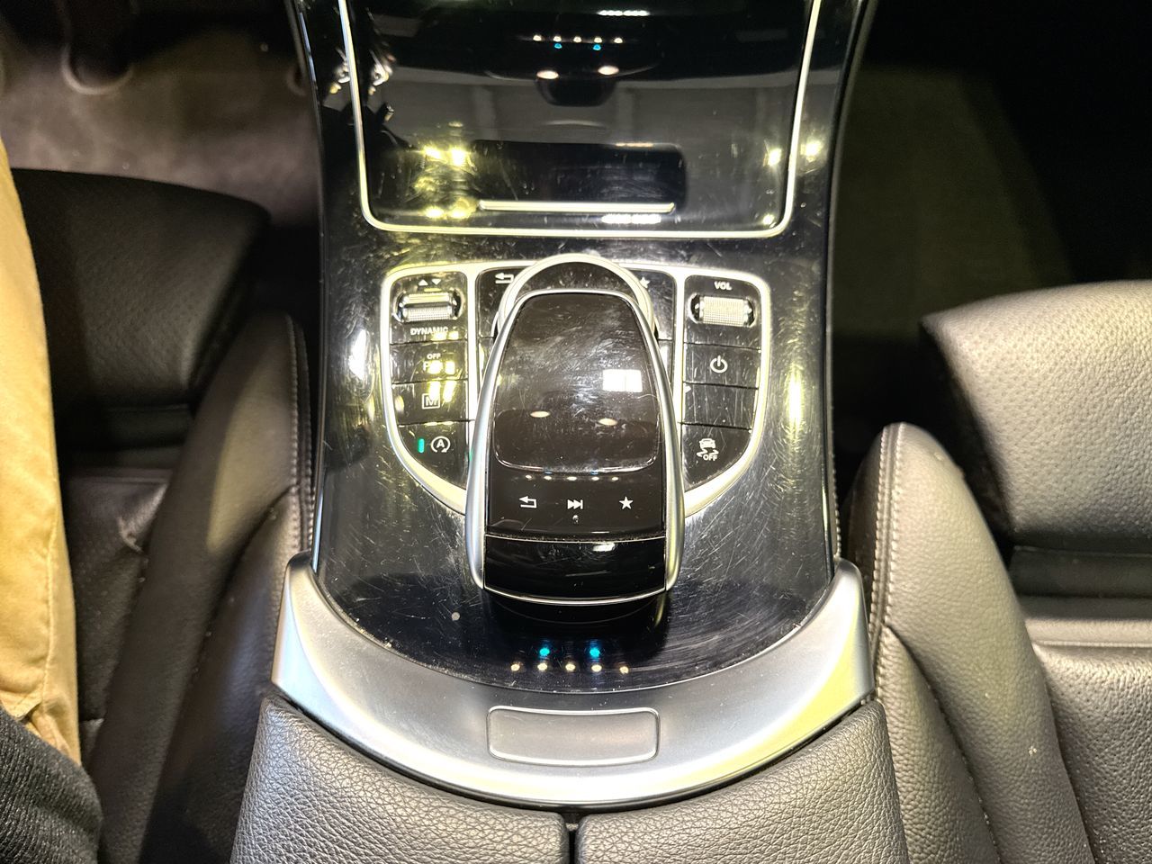 Mercedes-Benz GLC300  2017 à Vancouver, Colombie-Britannique