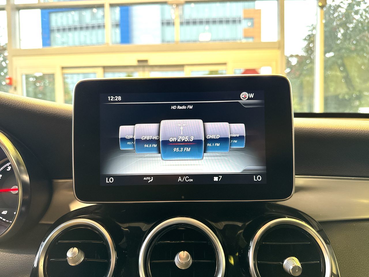 Mercedes-Benz GLC300  2017 à Vancouver, Colombie-Britannique