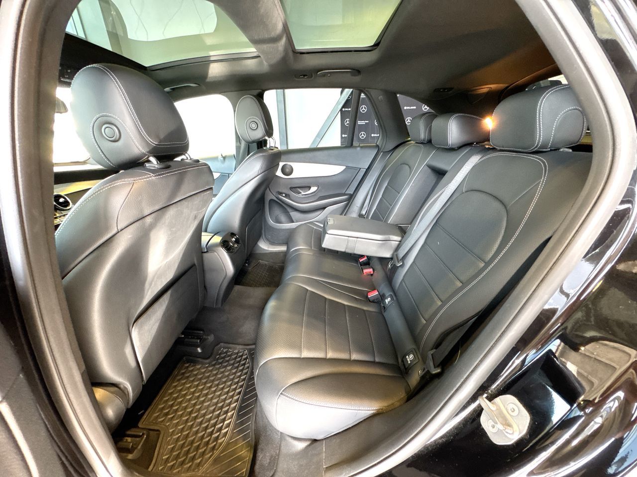 2019 Mercedes-Benz GLC300 in Vancouver, British Columbia