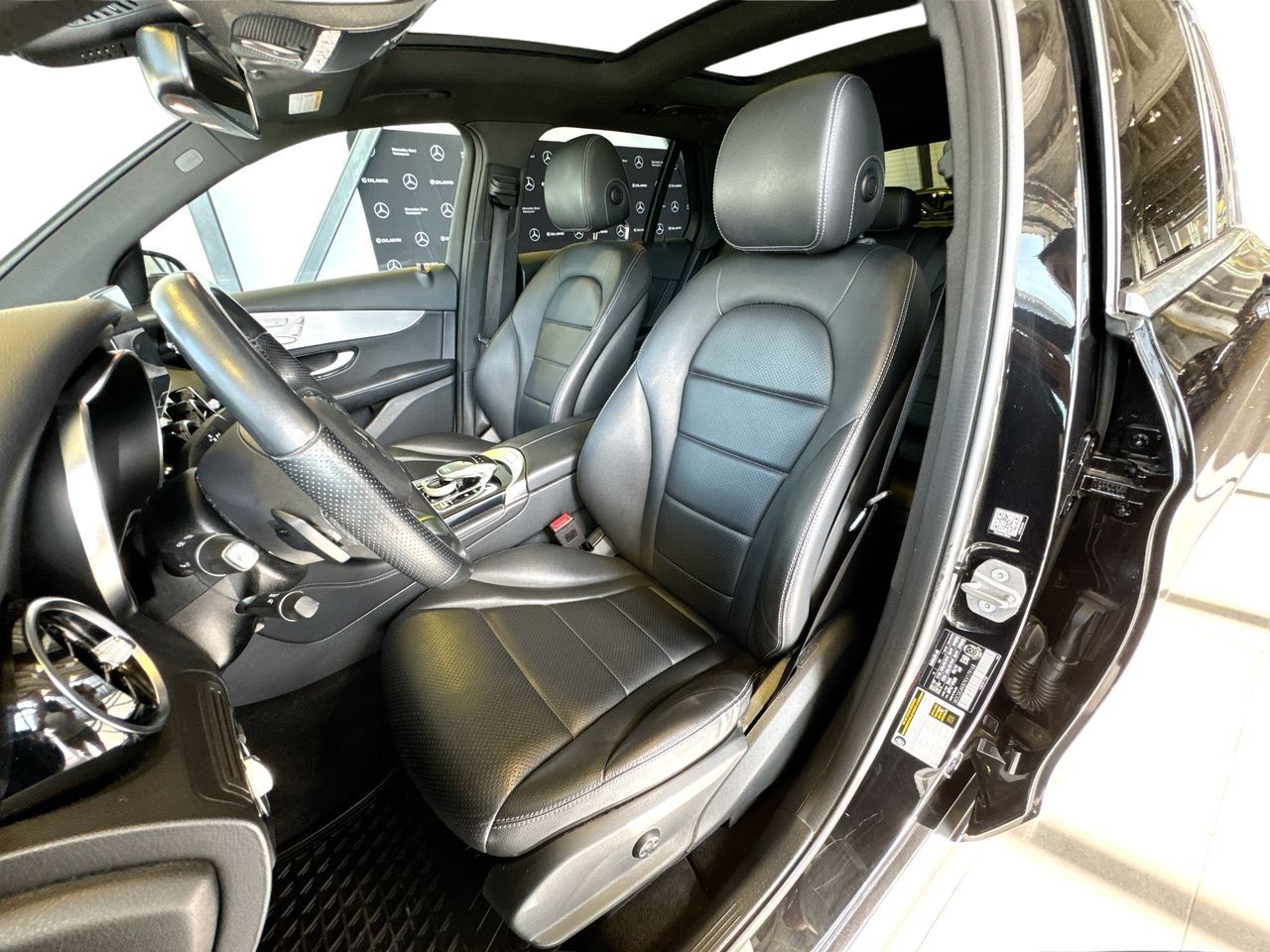 2019 Mercedes-Benz GLC300