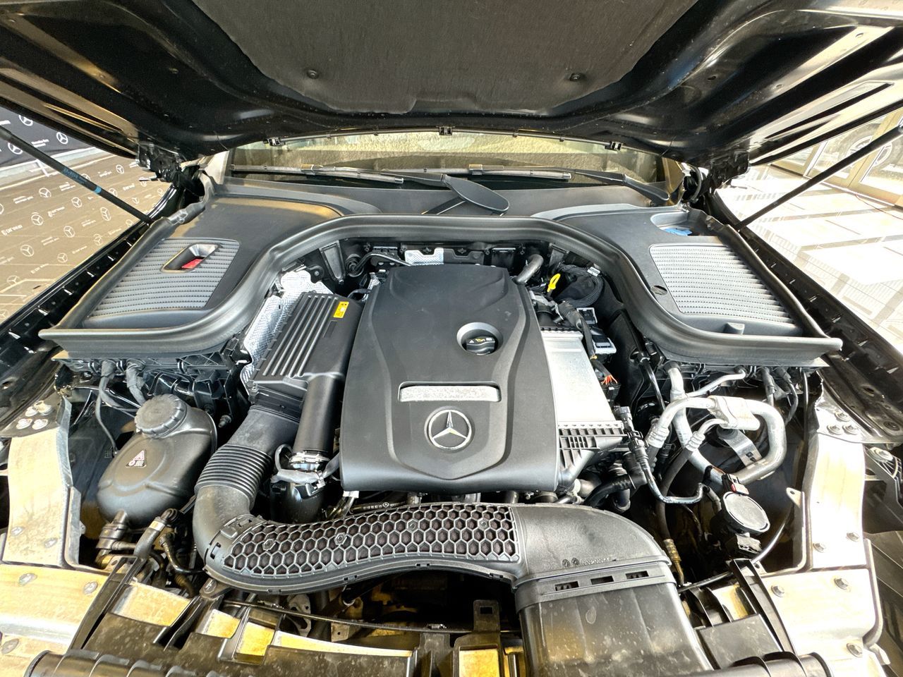 2019 Mercedes-Benz GLC300 in Vancouver, British Columbia