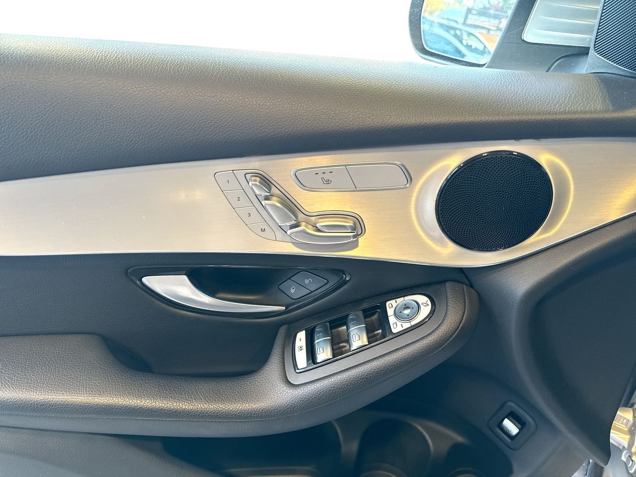 2019 Mercedes-Benz GLC300