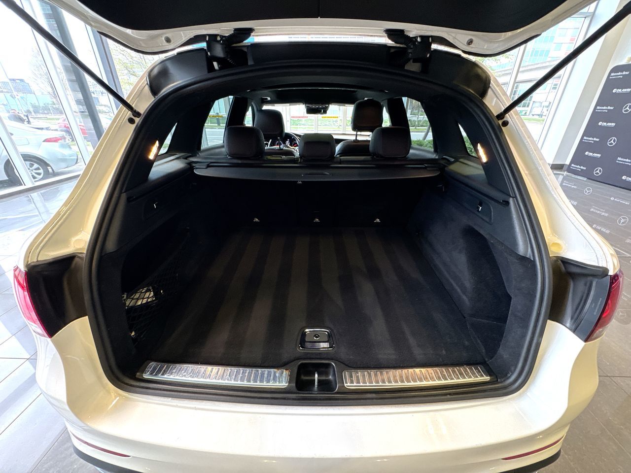 2020 Mercedes-Benz GLC300