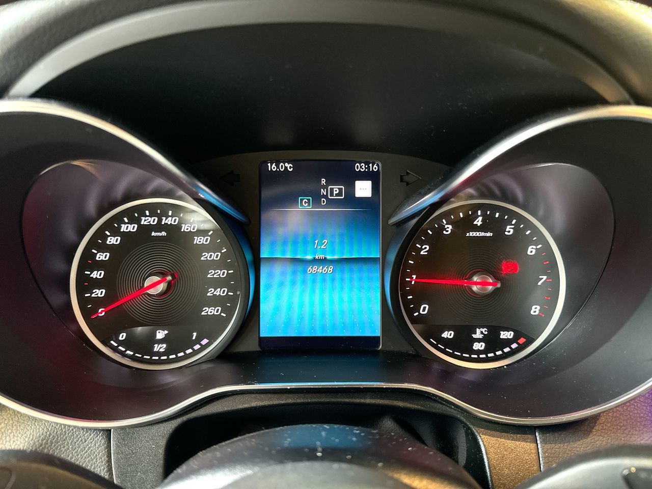 2020 Mercedes-Benz GLC300