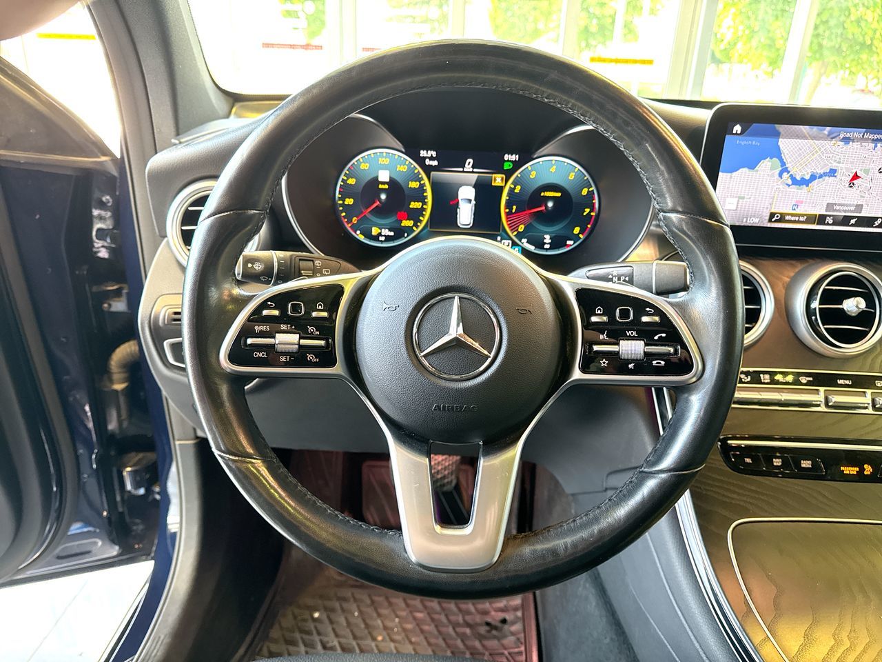 2021 Mercedes-Benz GLC300 in Vancouver, British Columbia
