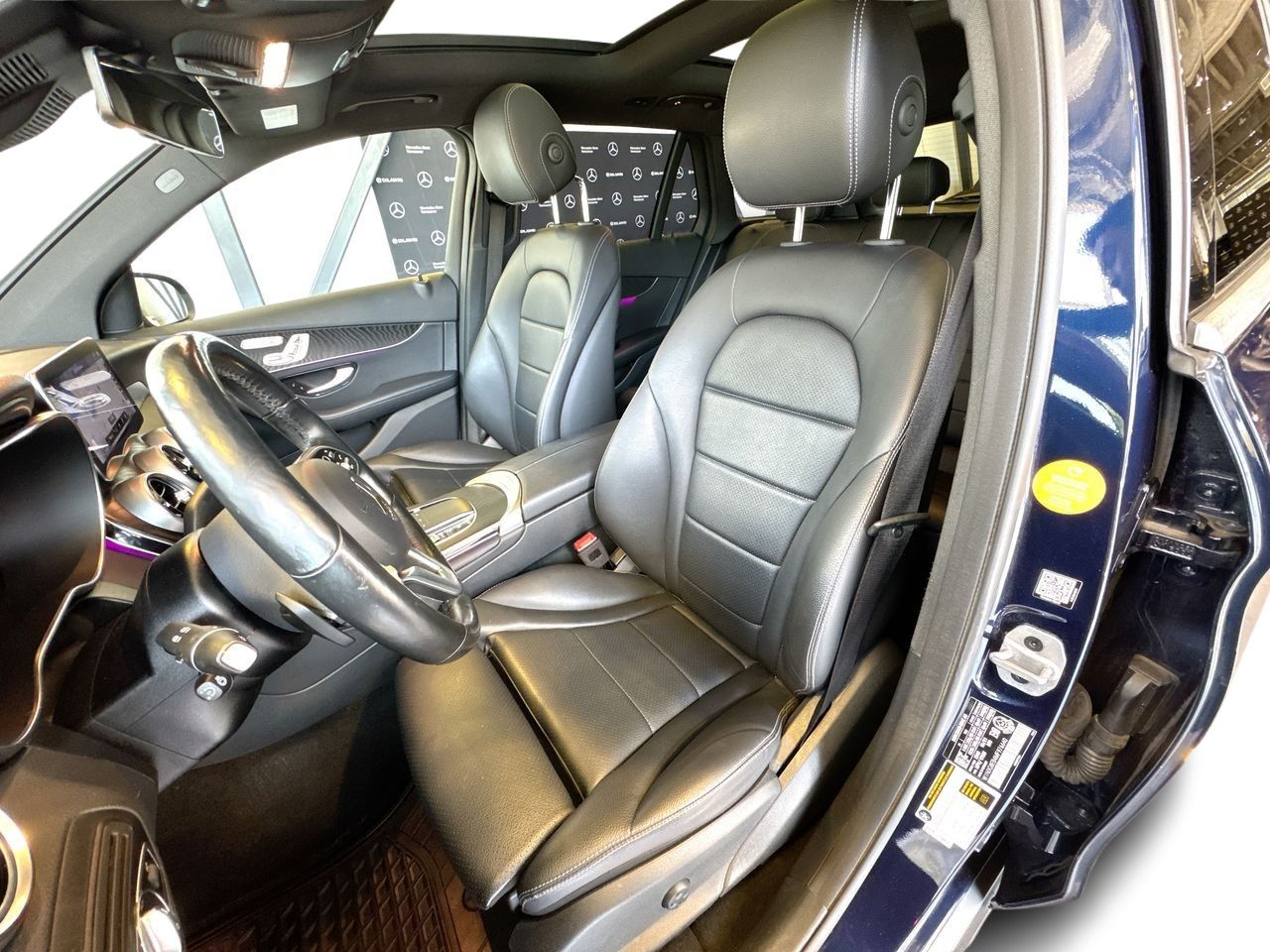 2021 Mercedes-Benz GLC300 in Vancouver, British Columbia
