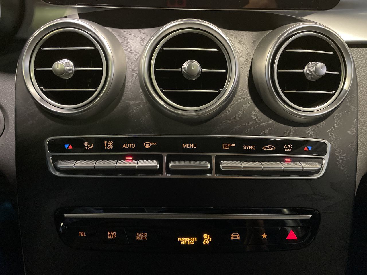2021 Mercedes-Benz GLC300