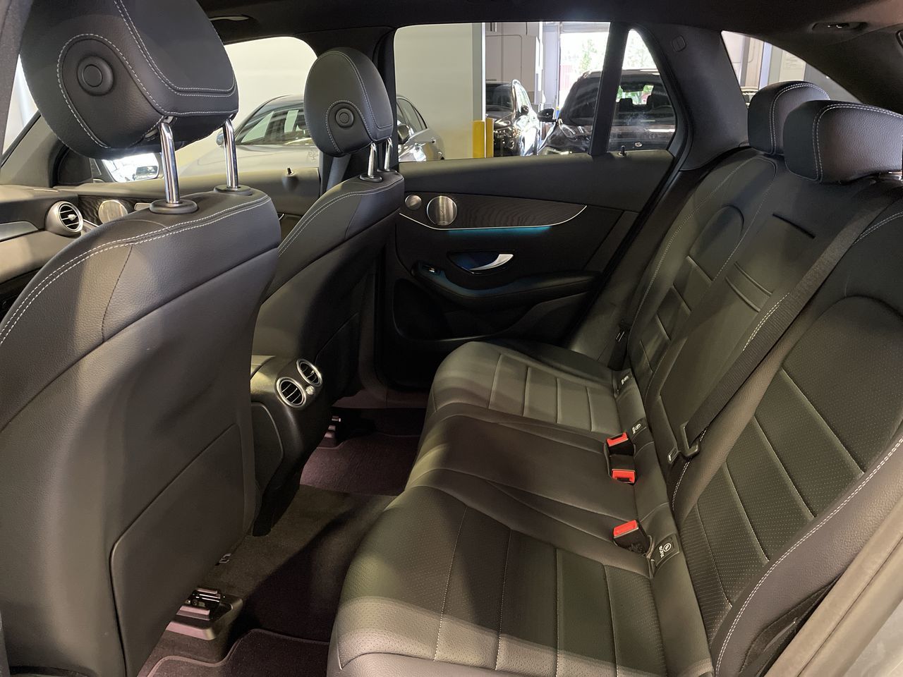 2021 Mercedes-Benz GLC300